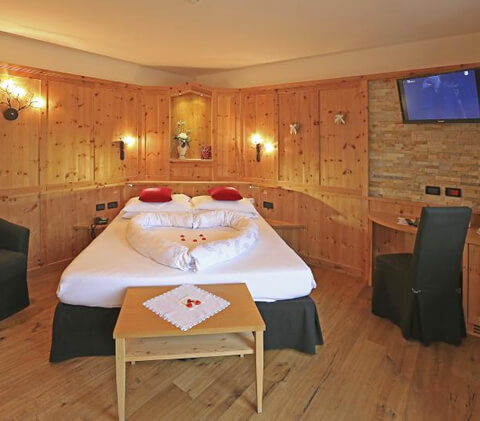 Junior Suite Zirm Camere Suite E Appartamenti In Val Di